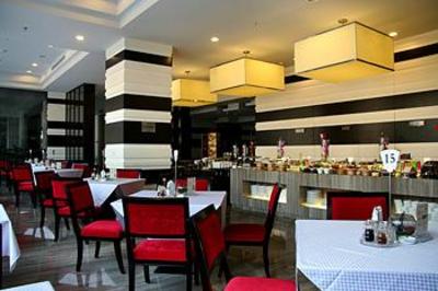 фото отеля Sunny World Hotel Qingdao