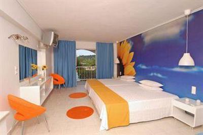 фото отеля Filoxenia Hotel Tsilivi