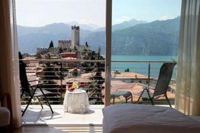фото отеля Ariston Hotel Malcesine
