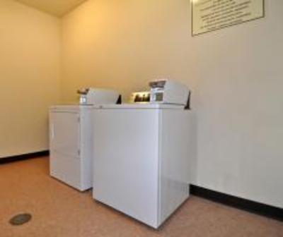 фото отеля BEST WESTERN Moffett Road Inn