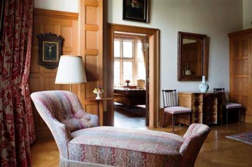 фото отеля Schlosshotel Kronberg