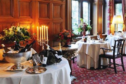 фото отеля Schlosshotel Kronberg
