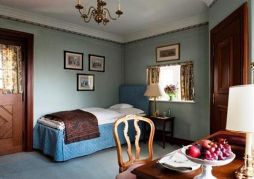 фото отеля Schlosshotel Kronberg