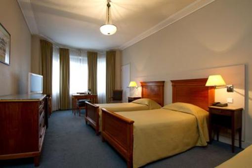 фото отеля Hotel Regina De Passy Paris