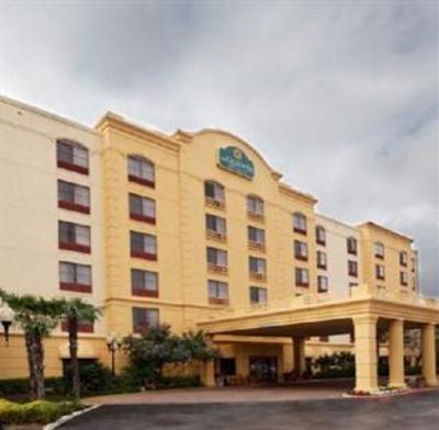 фото отеля La Quinta Inn & Suites San Antonio Downtown