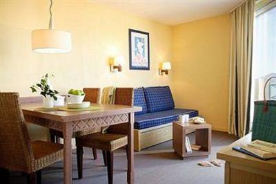 фото отеля Pierre&Vacances Residence - Cannes Beach