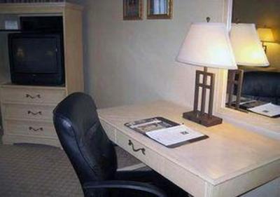 фото отеля Quality Inn & Suites Brantford