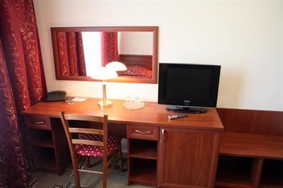 фото отеля Yunost Hotel Moscow