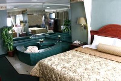 фото отеля Dynasty Suites Redlands