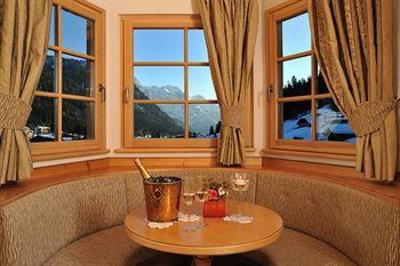 фото отеля Grazia & Plaza Hotel Pinzolo