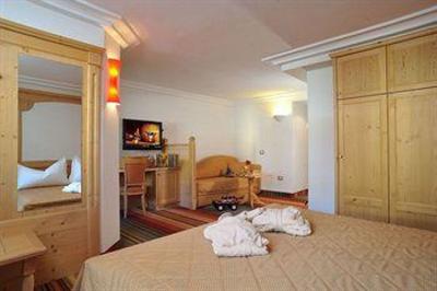 фото отеля Grazia & Plaza Hotel Pinzolo