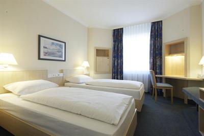 фото отеля Intercityhotel Kassel