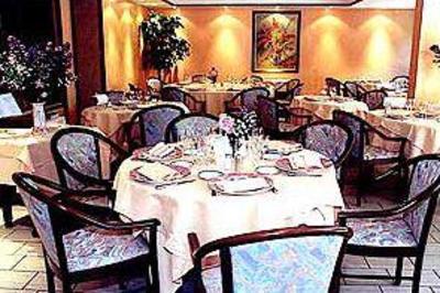 фото отеля Hotel Maison Carree Mereville