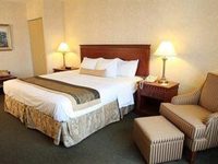 BEST WESTERN PLUS Montreal Airport Hotel