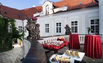 фото отеля Mamaison Suite Hotel Pachtuv Palace Prague