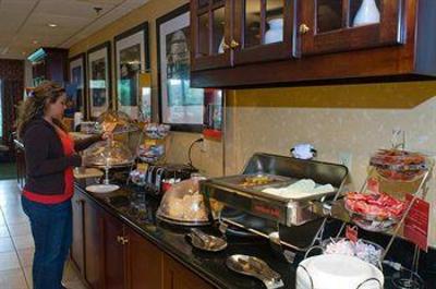 фото отеля Hampton Inn New Bedford / Fairhaven