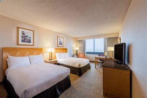 фото отеля Doubletree by Hilton Anaheim - Orange County
