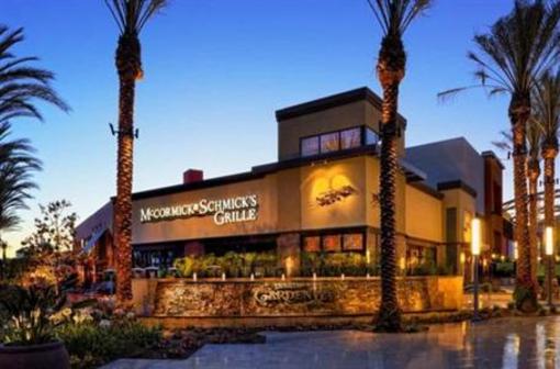 фото отеля Doubletree by Hilton Anaheim - Orange County
