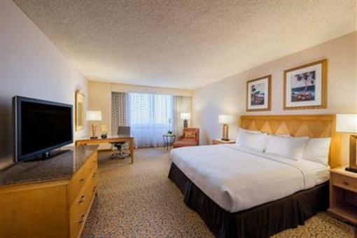 фото отеля Doubletree by Hilton Anaheim - Orange County