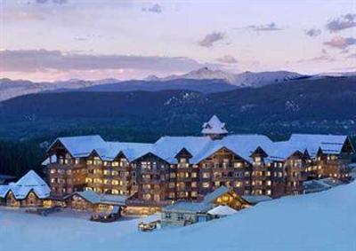 фото отеля One Ski Hill Place, A RockResort