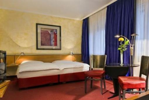 фото отеля Grand City Hotel Berlin
