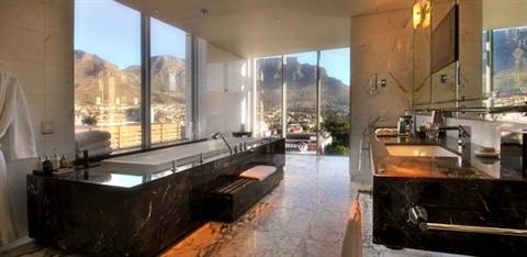 фото отеля Taj Cape Town