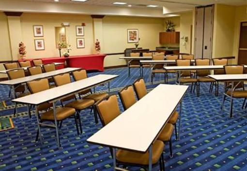 фото отеля SpringHill Suites Peoria