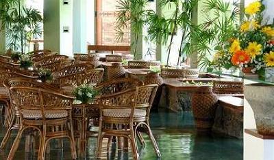 фото отеля The Palms Hotel Beruwela