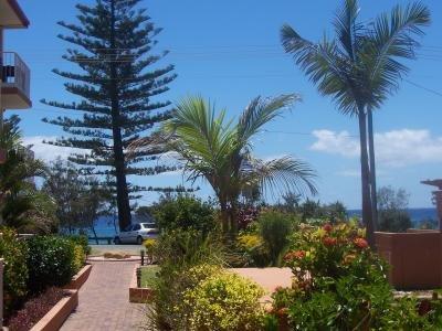 фото отеля Burleigh Point Apartments Gold Coast