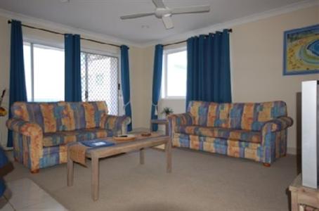 фото отеля Burleigh Point Apartments Gold Coast
