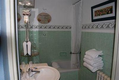 фото отеля Auberge Le Luberon Hotel Apt