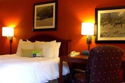 фото отеля Hampton Inn Lexington - I-75