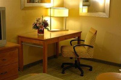 фото отеля Doubletree Hotel Columbus Worthington