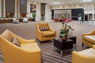 фото отеля Doubletree Hotel Columbus Worthington
