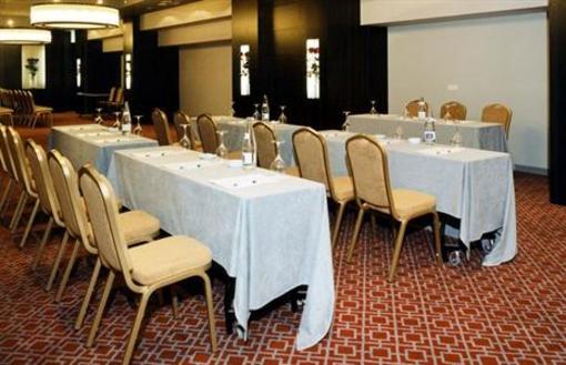 фото отеля Silken Coliseum Hotel