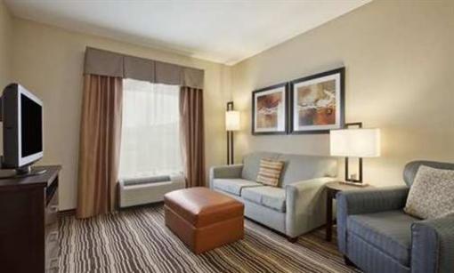 фото отеля Homewood Suites by Hilton Cedar Rapids North