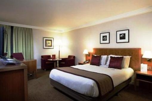 фото отеля Crowne Plaza Hotel Heathrow London