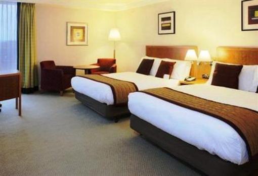 фото отеля Crowne Plaza Hotel Heathrow London