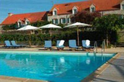 фото отеля Auberge La Fontaine Aux Bretons Pornic