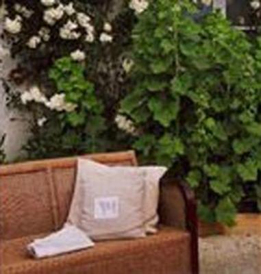 фото отеля Auberge La Fontaine Aux Bretons Pornic