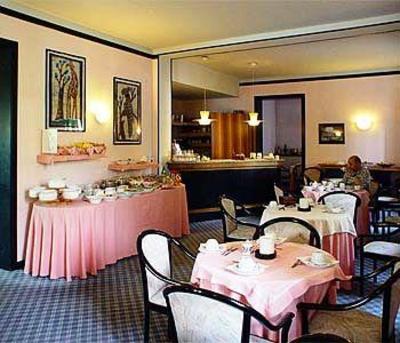 фото отеля Hotel Giardinetto Desenzano del Garda