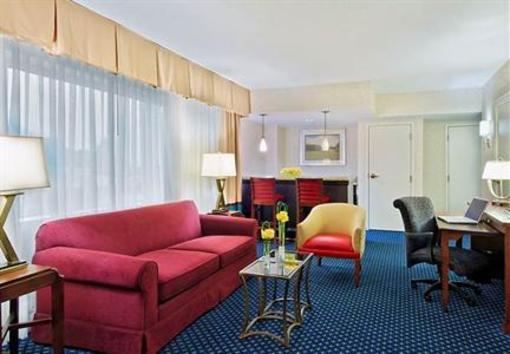 фото отеля Marriott Louisville Downtown