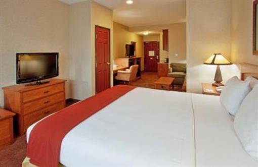 фото отеля Holiday Inn Express Hotel & Suites Manteca