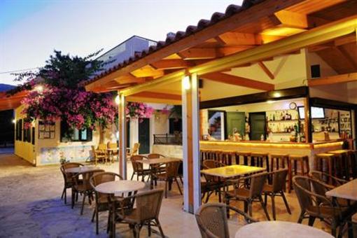фото отеля Bella Vista Apartments Stalis