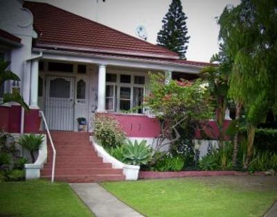 фото отеля Kings Beach Backpackers