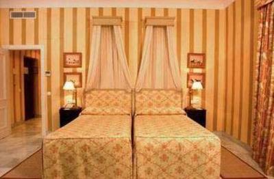 фото отеля City Park Hotel Sant Just Desvern