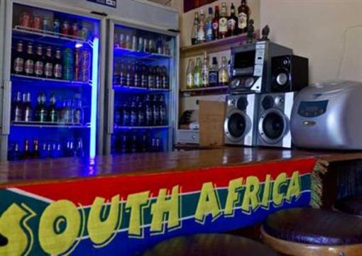 фото отеля Riverlodge Backpackers