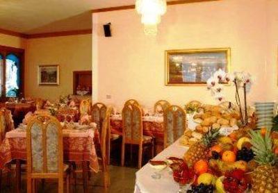 фото отеля Hotel Sass Maor
