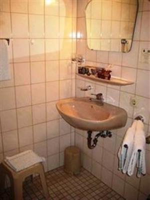 фото отеля Gasthaus Pension Zur Linde