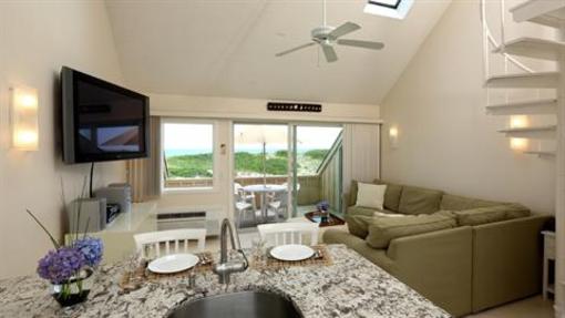 фото отеля Windward Shores